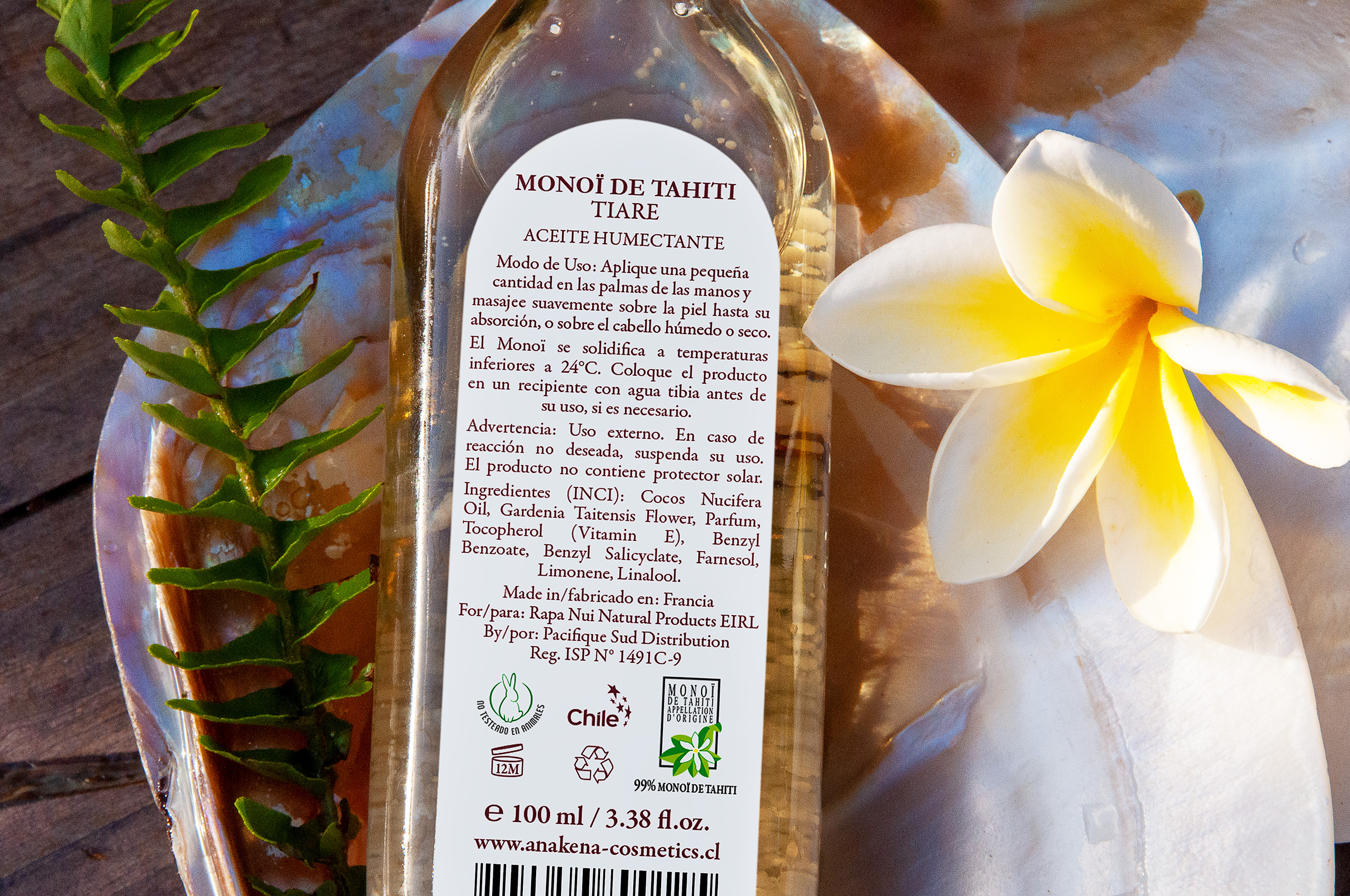 Botella Monoi de Tahiti Anakena reverso en conchita